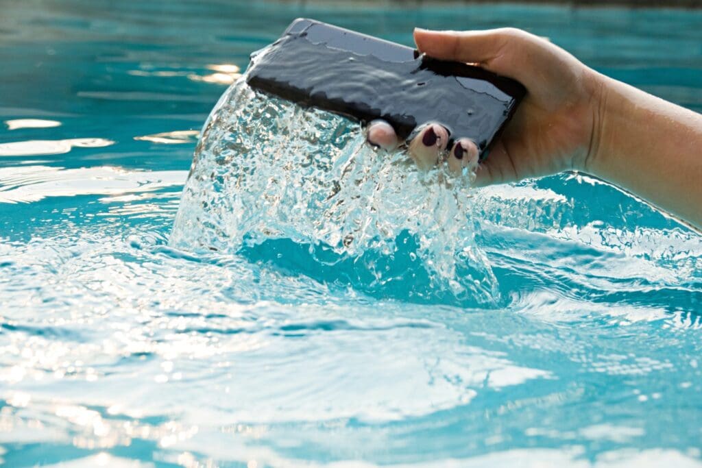 Read more on Can You Fix a Cell Phone with Water Damage?